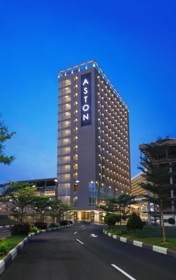 Aston Nagoya City Hotel Exterior photo
