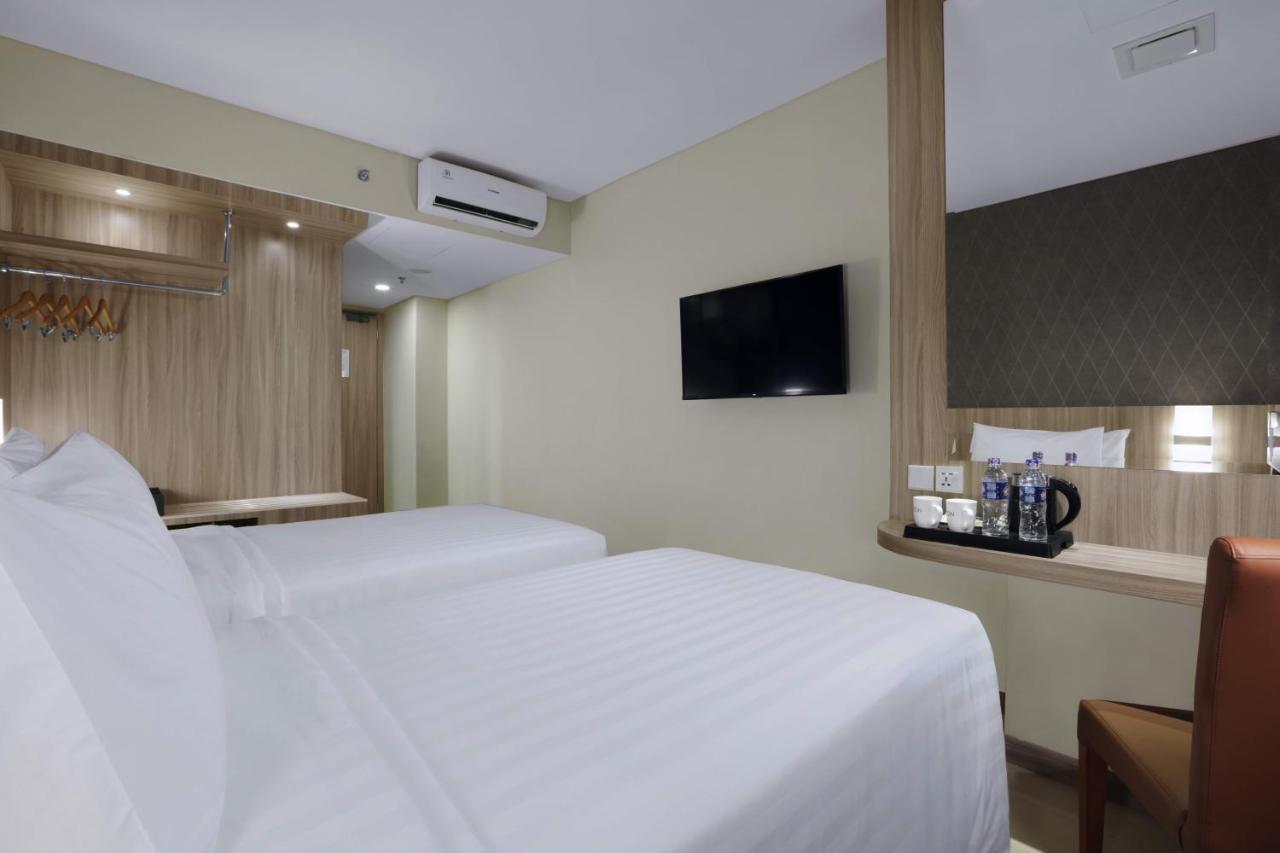 Aston Nagoya City Hotel Exterior photo